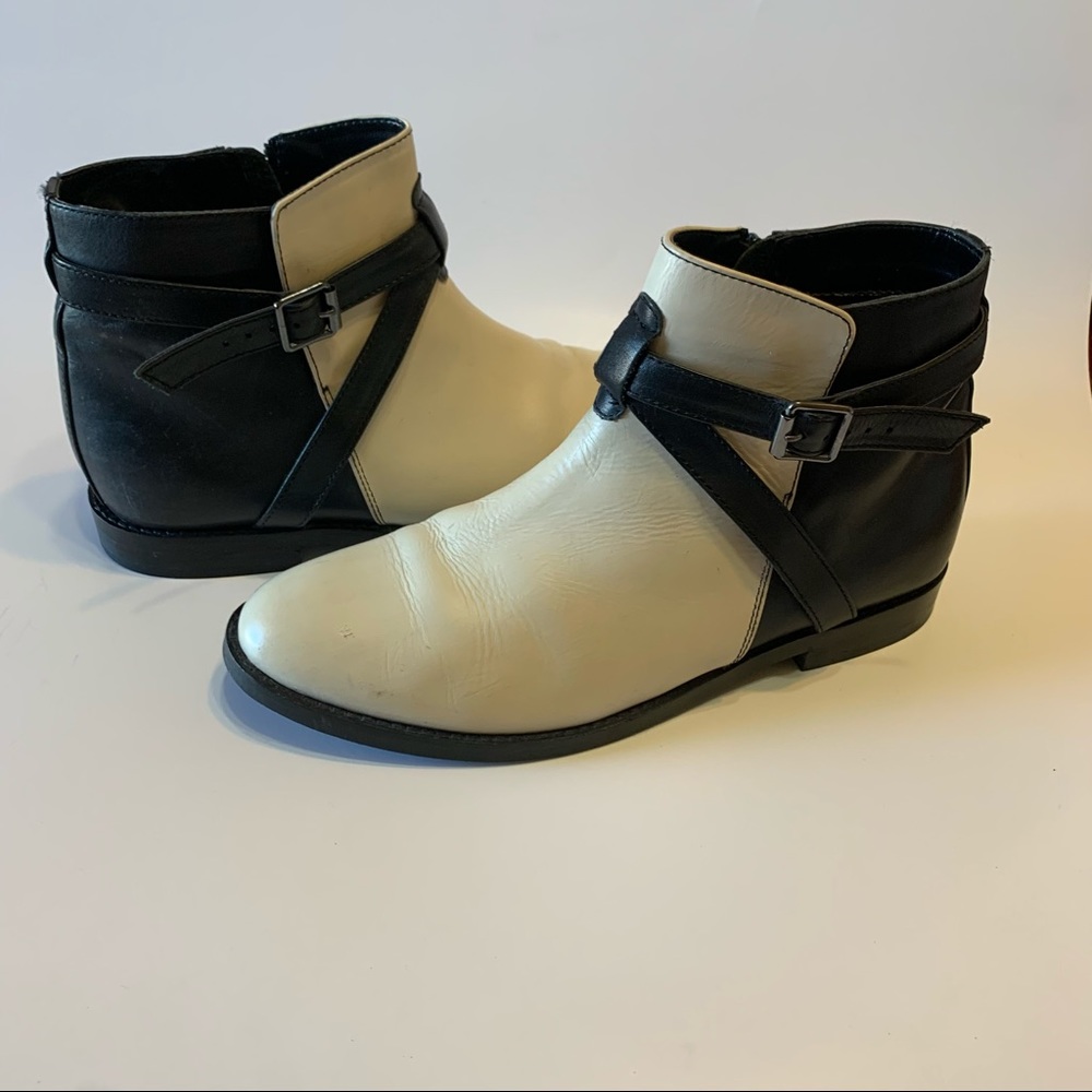 KG * Kurt Geiger Color Block Sexy Ankle Booties